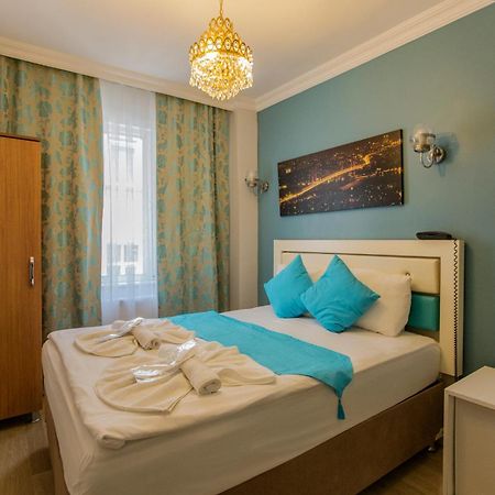 Royal Family Hotel Istanbul Bagian luar foto