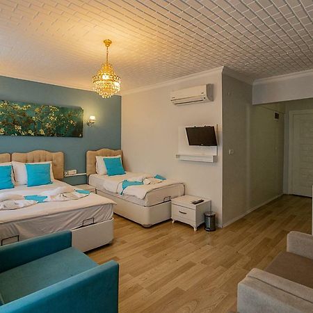 Royal Family Hotel Istanbul Bagian luar foto