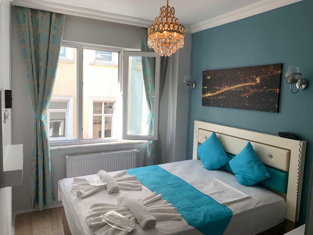 Royal Family Hotel Istanbul Bagian luar foto