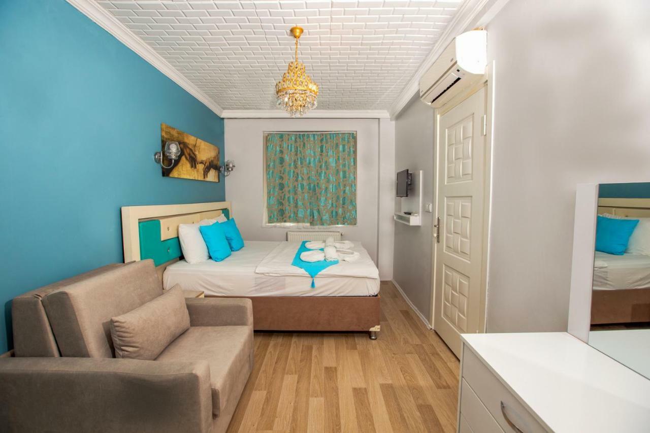 Royal Family Hotel Istanbul Bagian luar foto